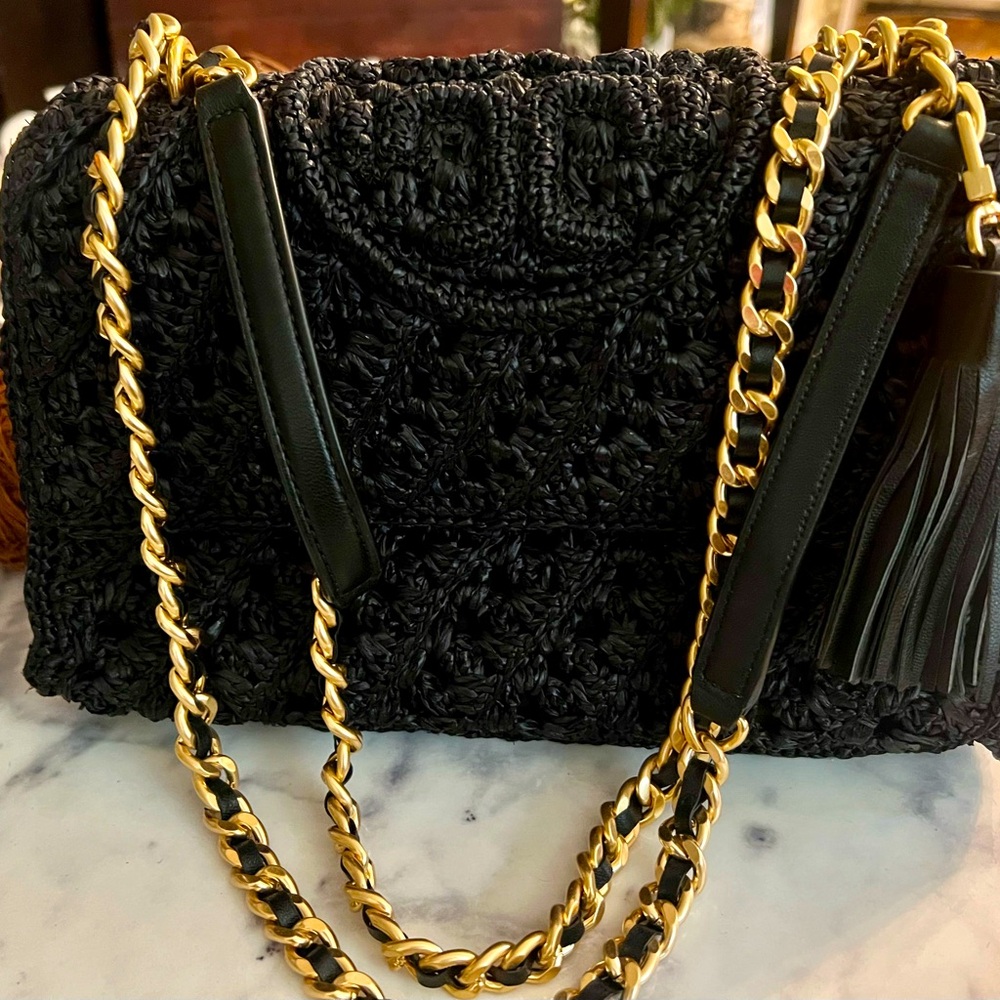 TORY BURCH— Fleming, Raffia Convertible Shoulder Bag